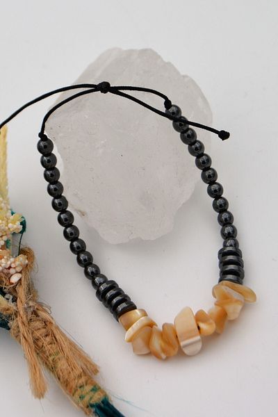 Stoneage Metalless Healing Bracelet - Real Mother of Pearl and Hematite Stone Detail