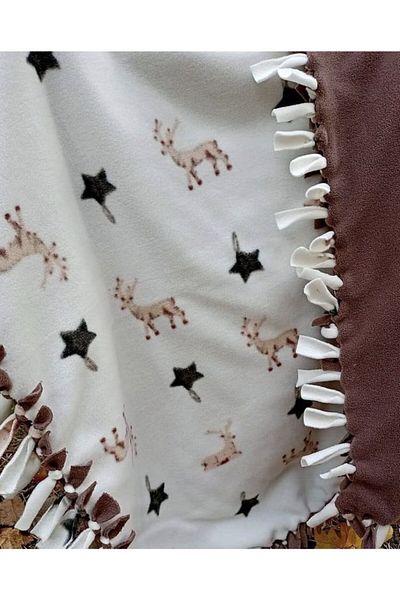 pawin Special Design Cat Dog Blanket with Deer 85*75 Cm
