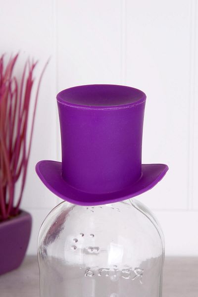 Queen’s Kitchen غطاء زجاجة مقاوم للتنفس على شكل قبعة C-ZZ-GD438-M