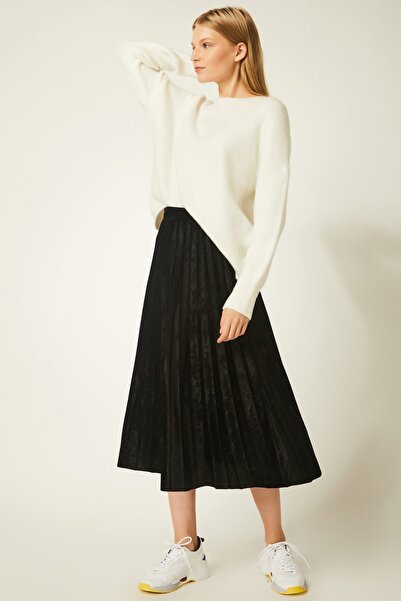 Happiness İstanbul Fustă de damă neagră din catifea plisată cu talie elastică FN00829