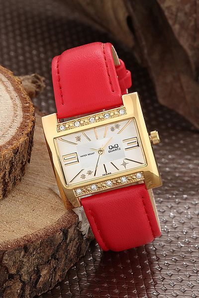 Q&Q Women's Wristwatch 3A1552