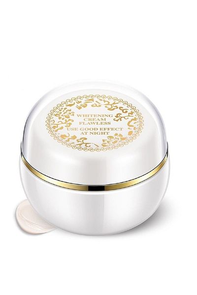 Bioaqua SPF 15 Whitening Snowflake - Anti-Blemish, Sun-Proof, 30 Gr