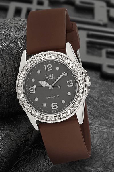 Q&Q Women's Wristwatch 3A2288