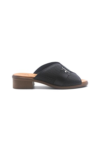 Venüs 23026012 -1 Papuci de piele pentru femei