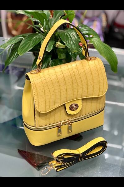 Sentt Damarlı Alttan Fermuarlı Düğmeli Çanta