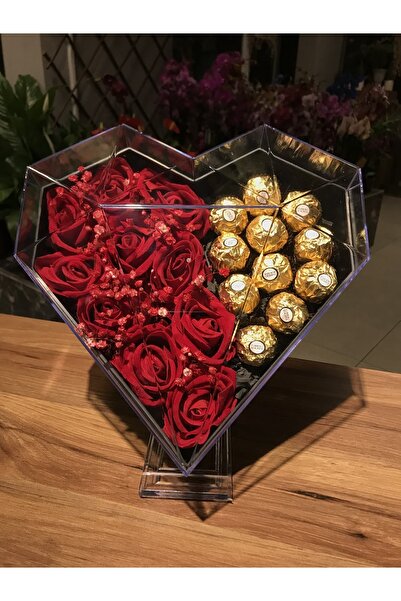 Filiz Çiçekçilik Sevgililer Günü Hediye Kutusu Gül & Çikolata