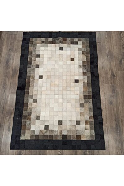 Dericibey Siyah & Krem Dana Derisi Patchwork Halı