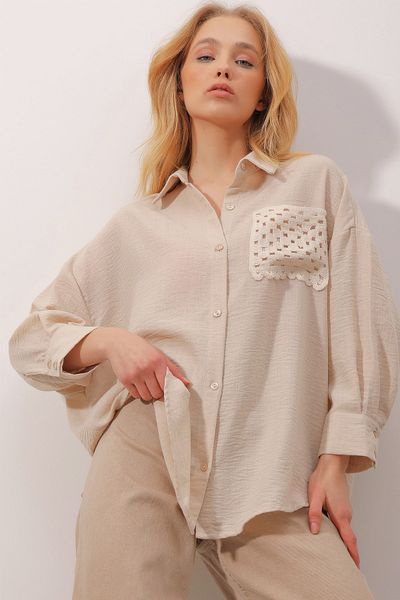 Trend Alaçatı Stili Women's Beige Crocheted Textured Linen Shirt with Pockets ALC-X9835