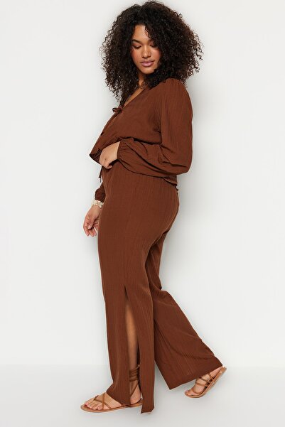 Trendyol Curve Ρούχα παραλίας με ψηλή μέση - καφέ, φαρδύ πόδι, λεπτομέρεια με σχισμή TBBSS23AR00012