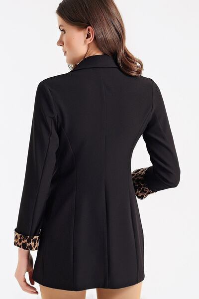 MissKybele Ucu Desenli Ve Katlamalı Kol Astarsız Cepli Ve Düğmeli Uzun Blazer Ceket