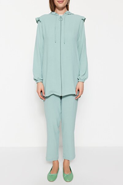 Trendyol Modest Mint Shoulder Ruffle Hooded Woven Aerobin Tunic-Pants Set TCTSS23US00093