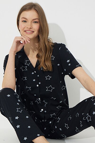 Siyah İnci Siyah Yıldız Desen Kısa Kollu Pamuklu Düğmeli Pijama Takımı