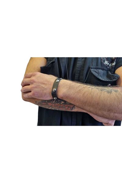 Fugusugu Esay Ride Gothic Wristband