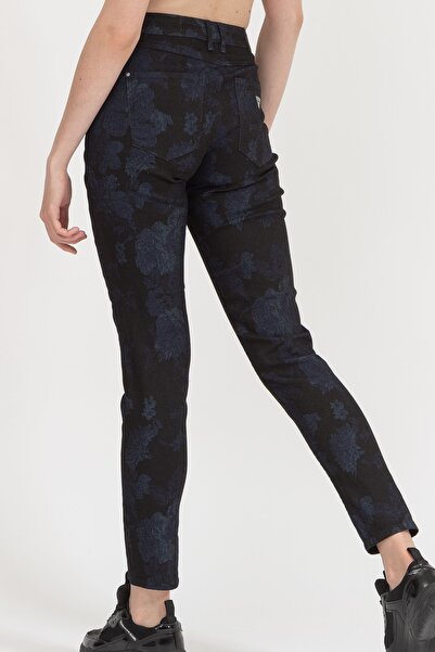 Guess 1981 Skinny Kadın Chino Pantolonw2ra46d4kg1