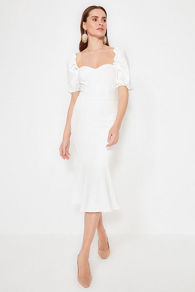 Trendyol Collection Weißes, gewebtes Abendkleid für die Braut, Abschlussballkleid TPRSS21EL0053