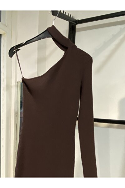 Dilvin B. Yaka Tek Omuz Tek Kol Elbise