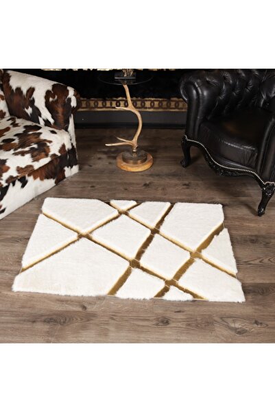 Dericibey Beyaz Renk Gold Çizgili Kros Model Peluş Halı