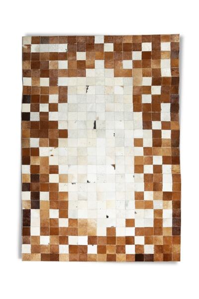 Dericibey Kahverengi & Beyaz Doğal Dana Derisi Patchwork Halı