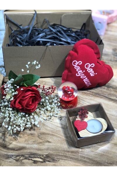 Masalsı Concept 14 Şubat Sevgililer Günü Hediyesi Kalpli Yastık,kalpli Ahşap ...