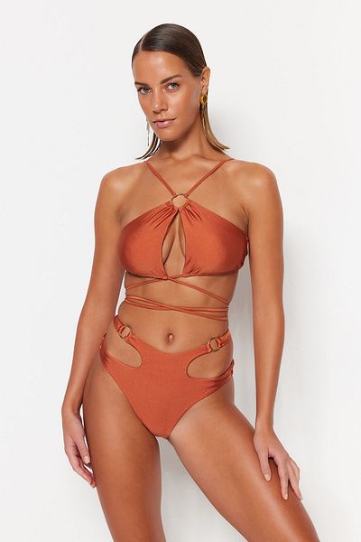 Trendyol Collection Κοπή πλακιδίων/Παράθυρο ψηλόμεσο κανονικό κάτω μέρος μπικίνι ποδιών TBESS23BA00016