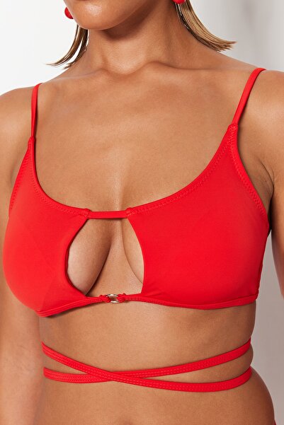 Trendyol Collection Red Bralette Cut Out/Window Bikini Top TBESS23BU00057