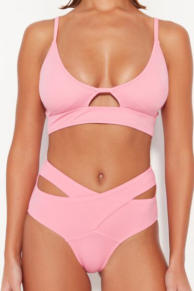 Trendyol Collection Pink Bralette Cut Out/Window Bikini Top TBESS23BU00284