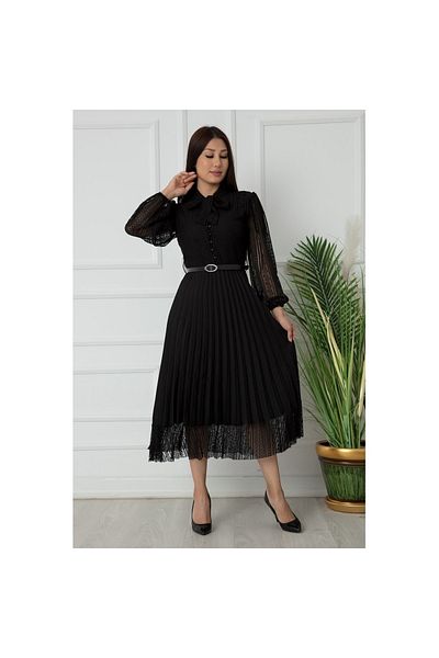 sarebutik Black Halter Lace Detail Pleated Plus Size Evening Dress