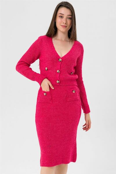 Miss Poem Ζακέτα με κουμπιά και πέτρες και γυναικεία φούστα με κουμπιά πάνω από το γόνατο Πλεκτό σετ Fusya/fuschia 33023