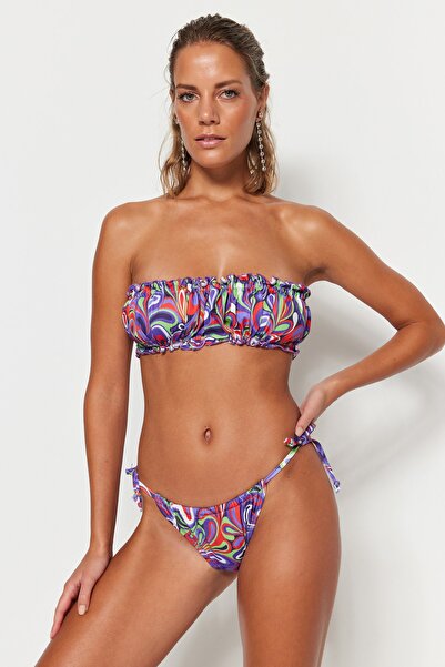 Trendyol Collection Partea de jos de bikini cu picior obișnuit tunel cu model abstract TBESS23BA00292