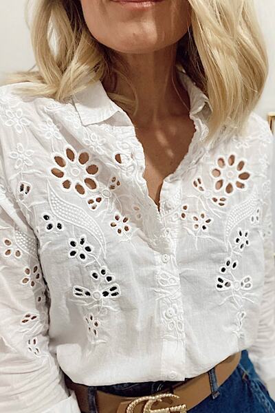 MissKybele Arkası Uzun Nakış Işlemeli Delikli Lkatlanabilir Uzun Kol Tarz Gömlek