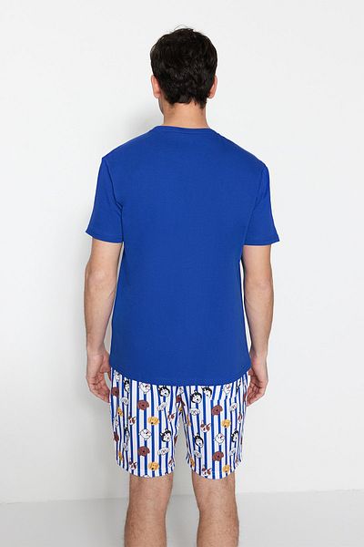 Trendyol Collection Dunkelblaues Unisex-Pyjamaset mit normaler Passform und bedruckten Shorts TMNSS23PT00000