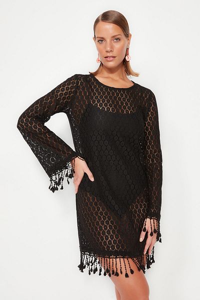Trendyol Collection Schwarzes Mini-Strandkleid mit gestrickten Quasten TBESS23EL00170