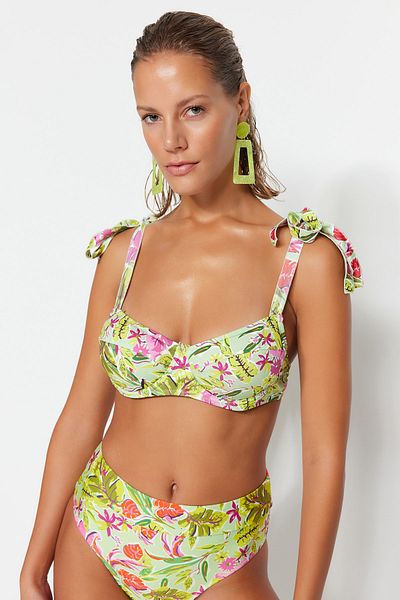 Trendyol Collection Μπικίνι με λουλουδάτο σχέδιο TBESS22BU0138