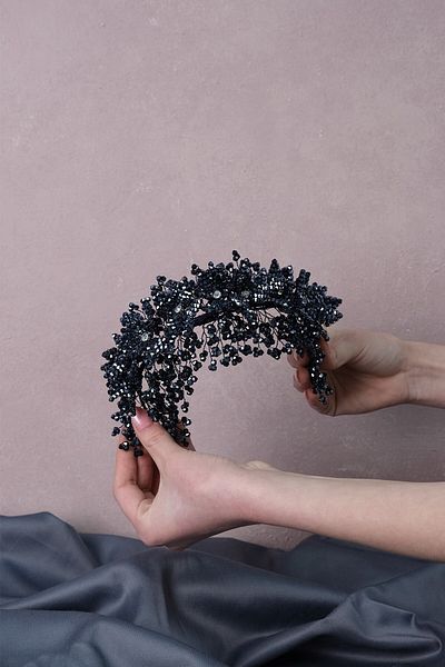 Hobigram Henna și coroană de mireasă cu model de flori cu mărgele albastru bleumarin – coroană, piatră de cristal, model elegant, coroană de mireasă