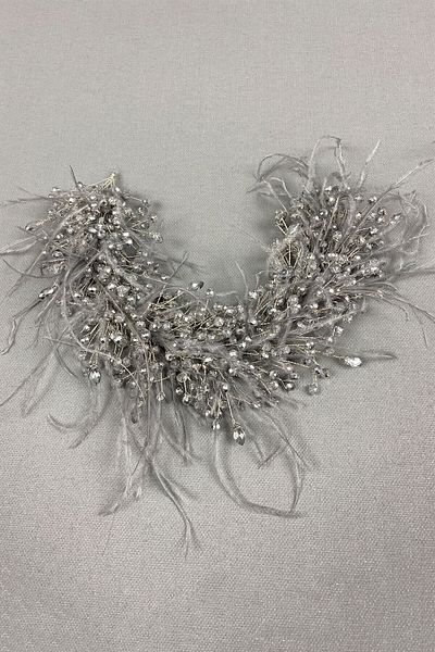 Hobigram Model Kapella gri, coroană de mireasă și accesoriu turban cu pene Henna – Coroană, piatră de cristal, model elegant – Coroană –