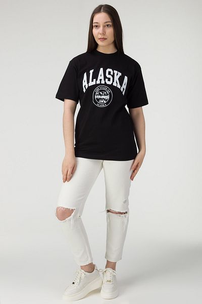 MODAGEN Women's Alaska Text Printed Oversize Black T-shirt