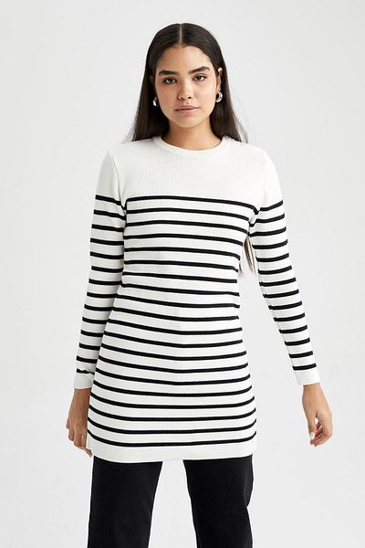 DeFacto Regular Fit Crew Neck Tunic Z8081az22wn