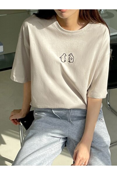 MOONBULL Μπλουζάκι Oversize Beige Penguin Printed