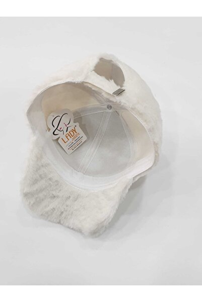 LadyColor Pălărie din pluș cu pompon 125441 ds