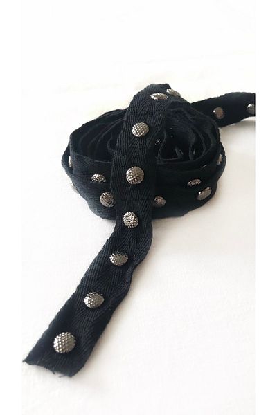 Ozpas Studded Black Decorative Strip 5m