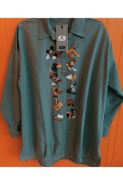 Hepsibitarz Kadın Yeşil Karakterli Tasarım Gömlek
