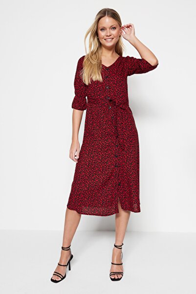 Trendyol Collection Κόκκινο πουκάμισο με ζώνη Midi υφαντό φόρεμα με ζωικό σχέδιο TWOSS20EL1557