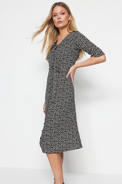 Trendyol Collection Černá košile s páskem Midi Woven Tkané šaty se zvířecím vzorem TWOSS20EL1557