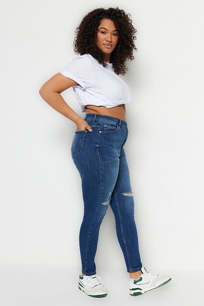 Trendyol Curve Große Größen in Jeans - Blau - Skinny