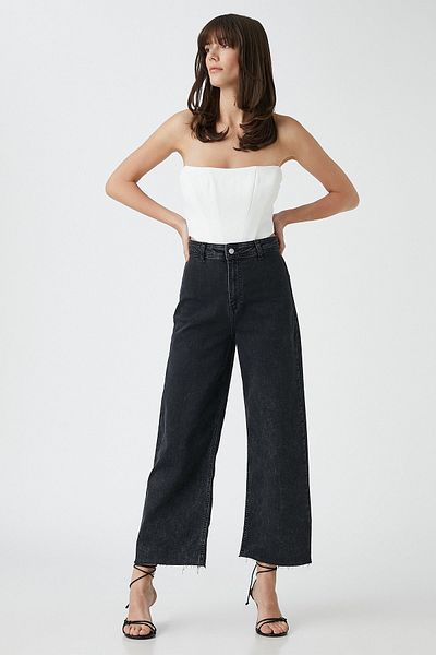 Koton Women's Wide Short Leg Jeans Comfortable Cut - Sandra Jean 3sal40208md