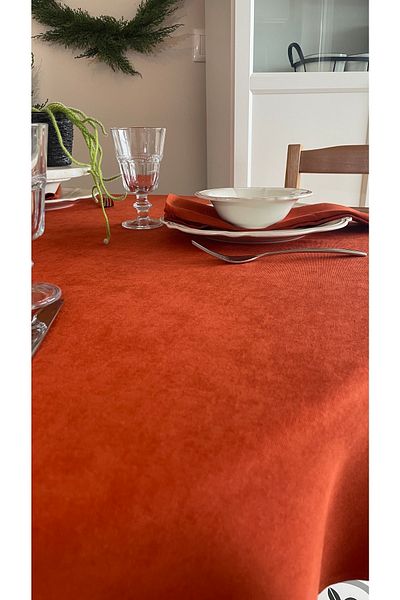 Decamor home Στρογγυλό τραπεζομάντιλο με βελούδινη υφή χωρίς ανησυχίες