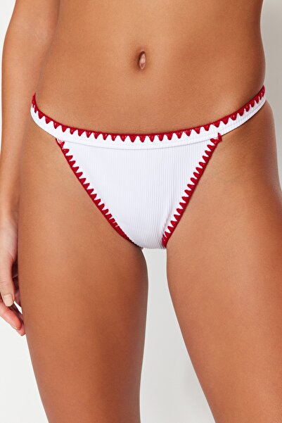 Trendyol Collection Λευκή ρίγα Λεπτομερής κάτω μέρος μπικίνι TBESS21BA0373