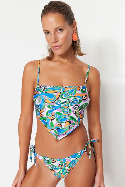 Trendyol Collection Lilafarbenes Bikinioberteil mit Printdetail TBESS22BU0308
