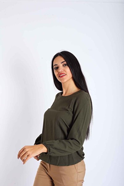 Blues Outlet Fusta de dama si bluza cu maneca elastica-verde