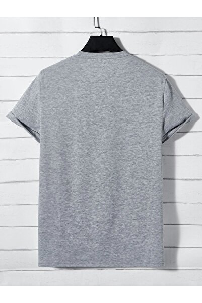 Deocept Унісекс мінімалістична футболка - з принтом акули